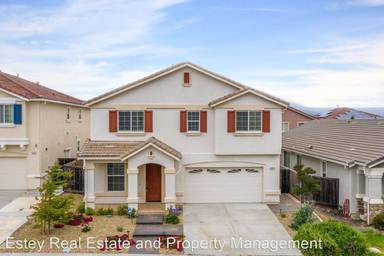 Main picture of 4544 Crimson Clover Dr