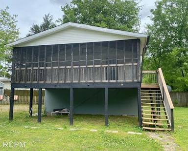 Main picture of 2982 Old Highway 431