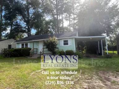 Main picture of 1805 Clover Dr