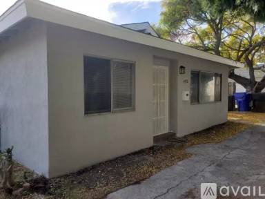 Main picture of 4932 Acacia St
