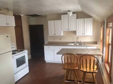 Main picture of 930 Gary St