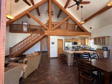 Main picture of 1173 West Dr