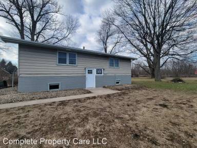 Main picture of 2312 W 7th St