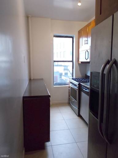 Main picture of 159 Eastern Pkwy