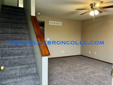 Main picture of 621 Willow Ln