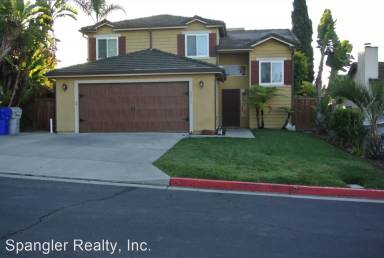 Main picture of 5613 Golden Trails Way