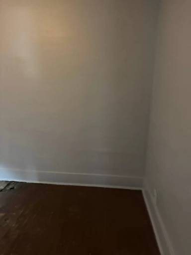 Main picture of 5378 Maxwell St