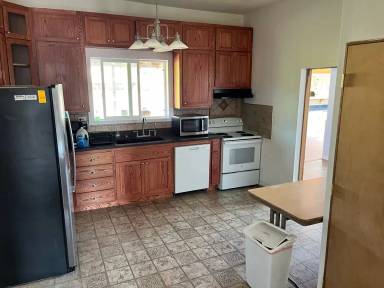 Main picture of 435 Ash St