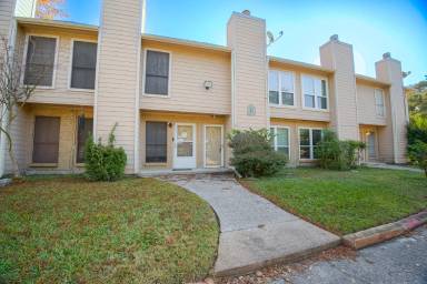Main picture of Walnut Ridge Condominiums