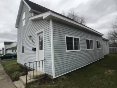 Main picture of 319 N Werber St