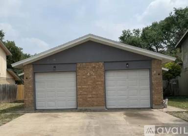 Main picture of 49 Glenbrook Dr