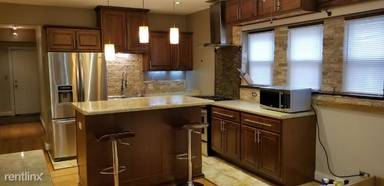 Main picture of 10752 S Wabash Ave