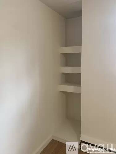 Main picture of 105 Chestnut St