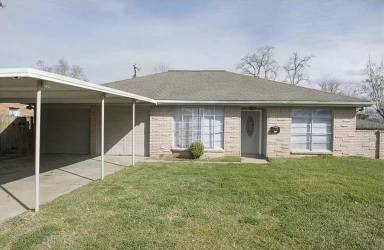 Main picture of 7402 Carver Ave