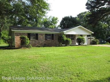 Main picture of 105 Ridgeway Dr