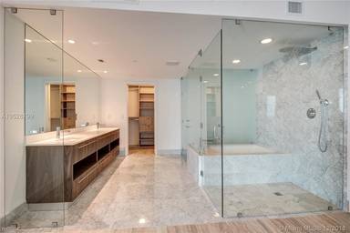 Main picture of One Paraiso Condo
