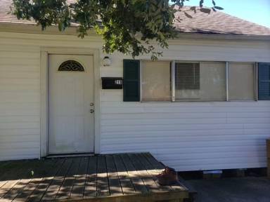 Main picture of 215 Hill Terrace Dr