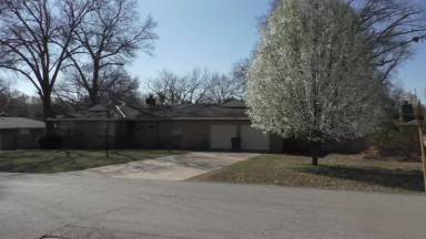 Main picture of 3301 Sheridan Rd