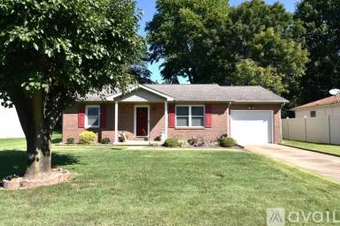Main picture of 7542 Meridian Ave