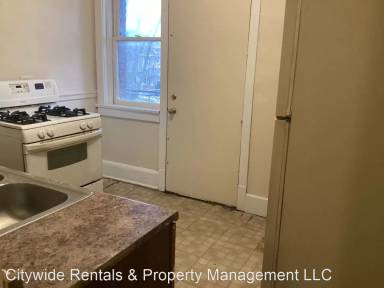 Main picture of 2405 W National Ave