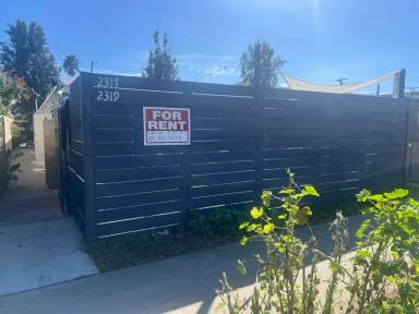 Main picture of 2319 Grand Ave
