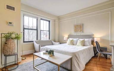 Main picture of Embassy Condominiums