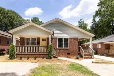 Main picture of 1710 Club Rd