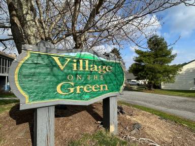Main picture of 134 Village Dr