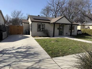 Main picture of 3812 Gordon Ave