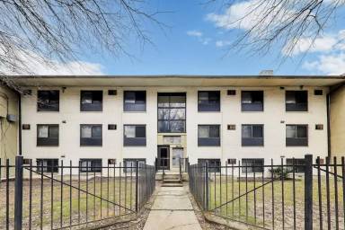 Main picture of 3107 Naylor Rd SE