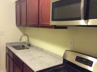 Main picture of 7929-31 S Wood St