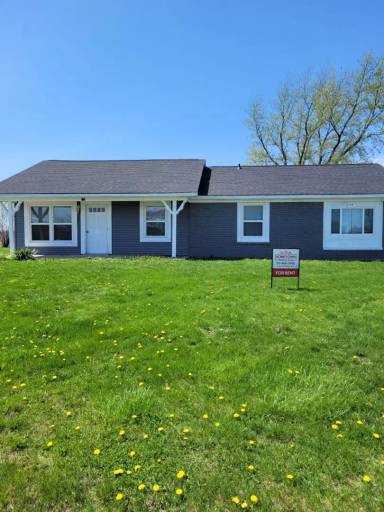 Main picture of 110 Sanders Ct