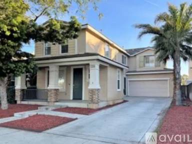 Main picture of 737 Entrada Dr