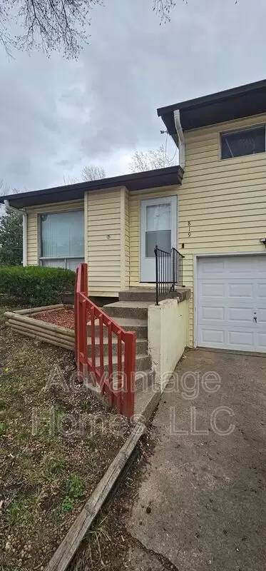 Main picture of 819 N 70th St