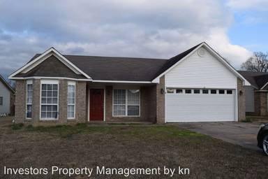 Main picture of 38 Plumbark Ct