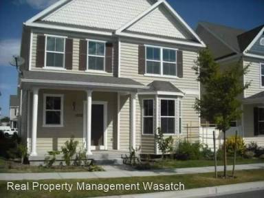 Main picture of 1602 W Kingsbarn Way