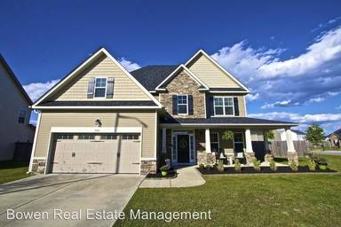 Main picture of 102 Hills Lorough Loop