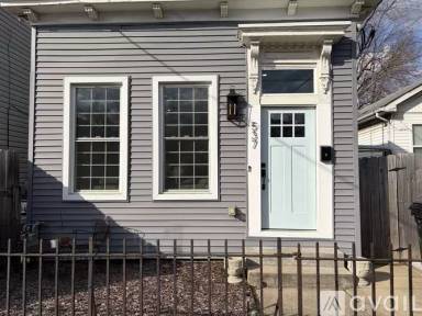 Main picture of 537 E Kentucky St