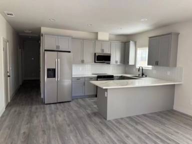 Main picture of 6800 Lincoln Oaks Dr