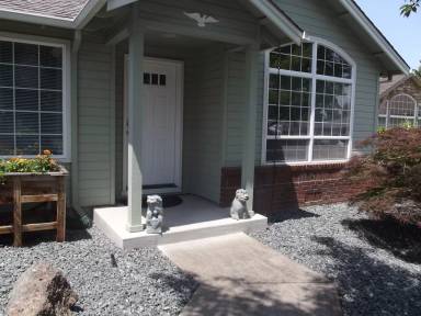 Main picture of 2122 Martin Dr
