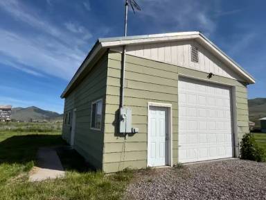 Main picture of 87840 US Highway 93