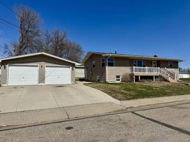Main picture of 2220 E Avenue A