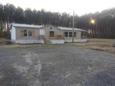 Main picture of 553 E Greentree Rd