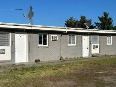 Main picture of 928 W Ruby St