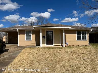 Main picture of 3213 McGregor St