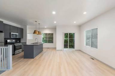 Main picture of 1411 S Quaker Ave