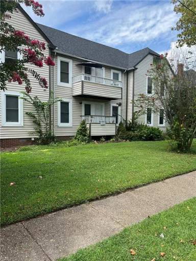 Main picture of 356 Broad St