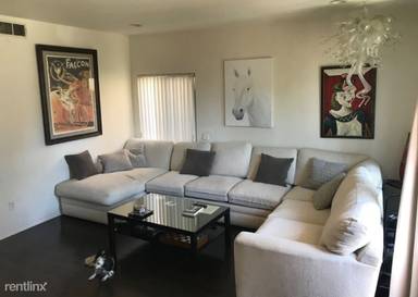 Main picture of 5725 Woodman Ave