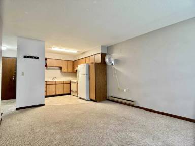 Main picture of 602 South 1st Avenue East