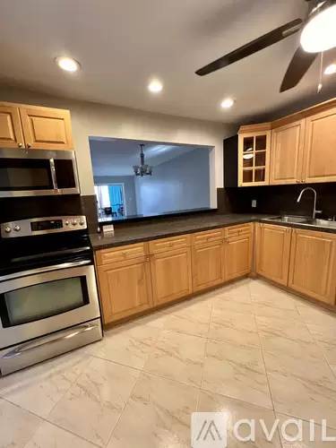 Main picture of Live Oaks Condo